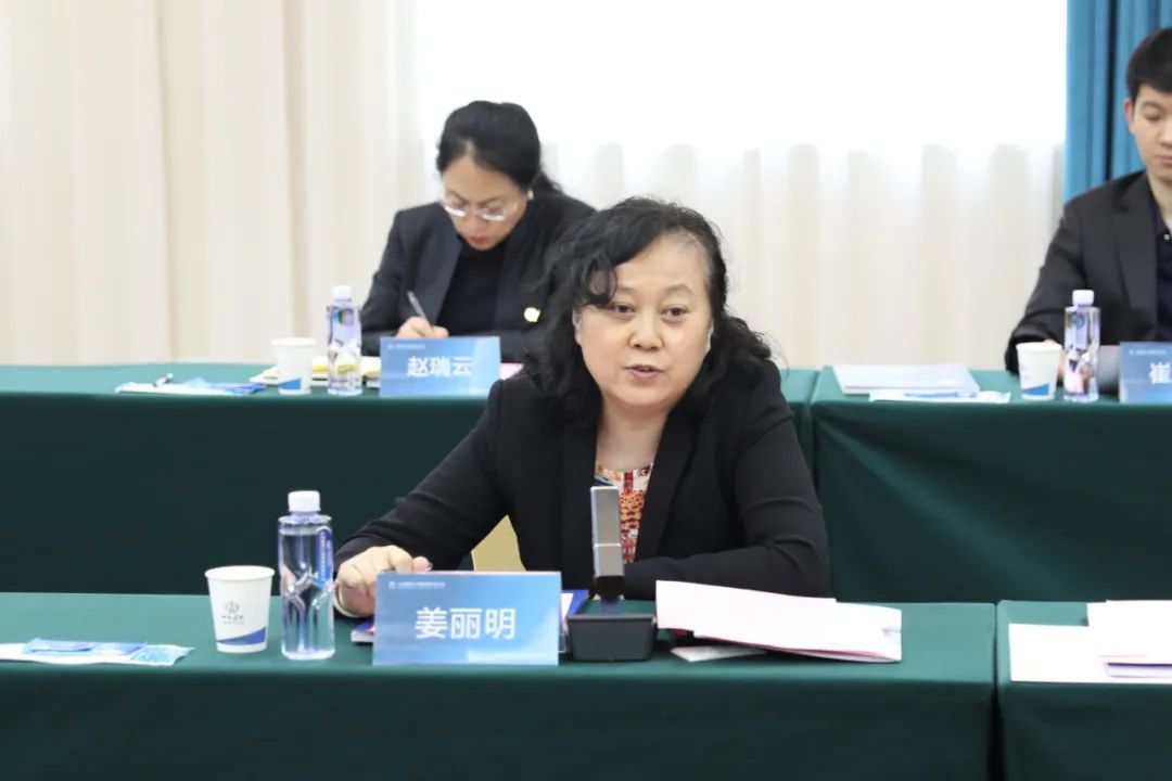 f8a0af292d8879cc747592fbf9a5f4a.jpg 图片